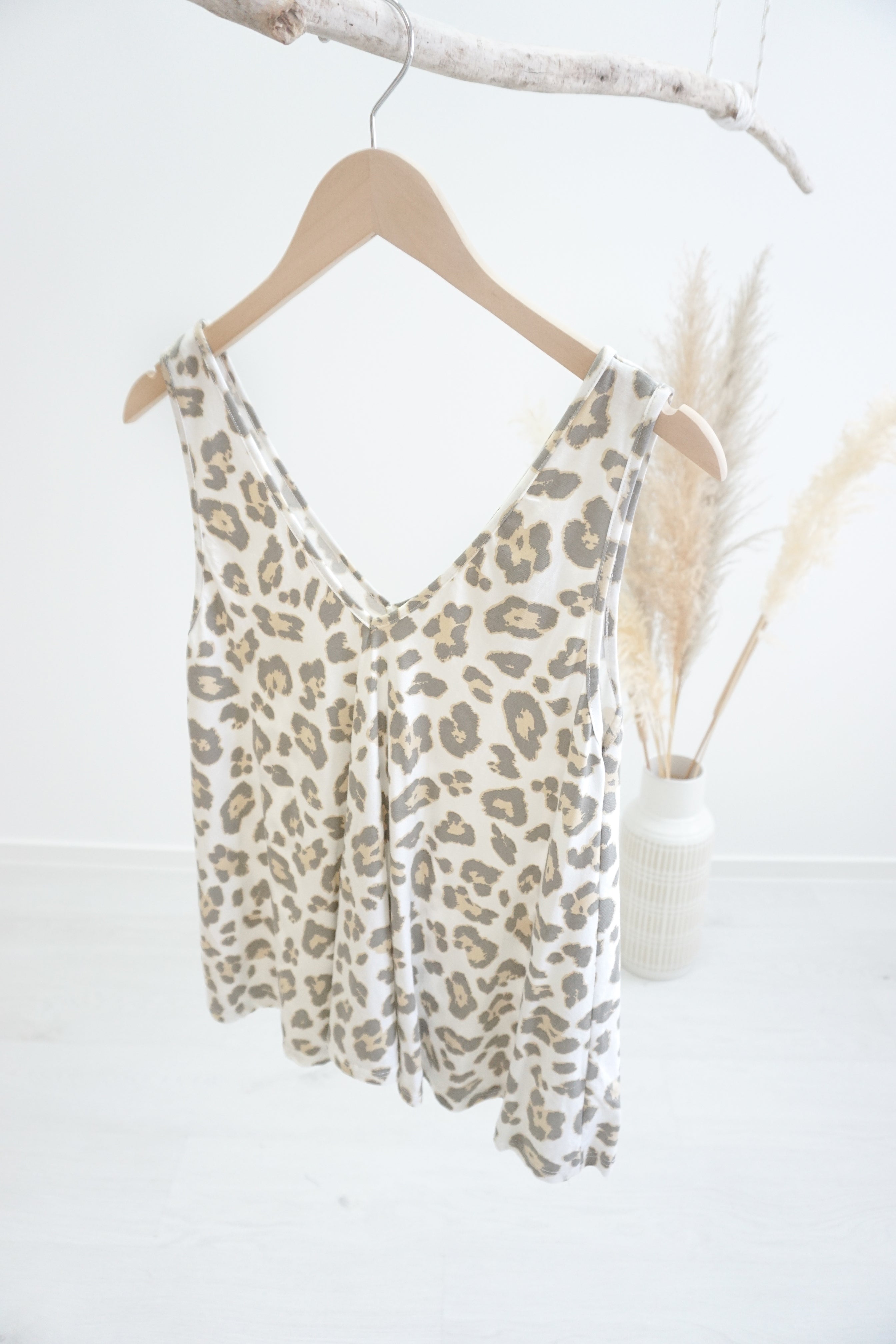 Top "Leo" 11425