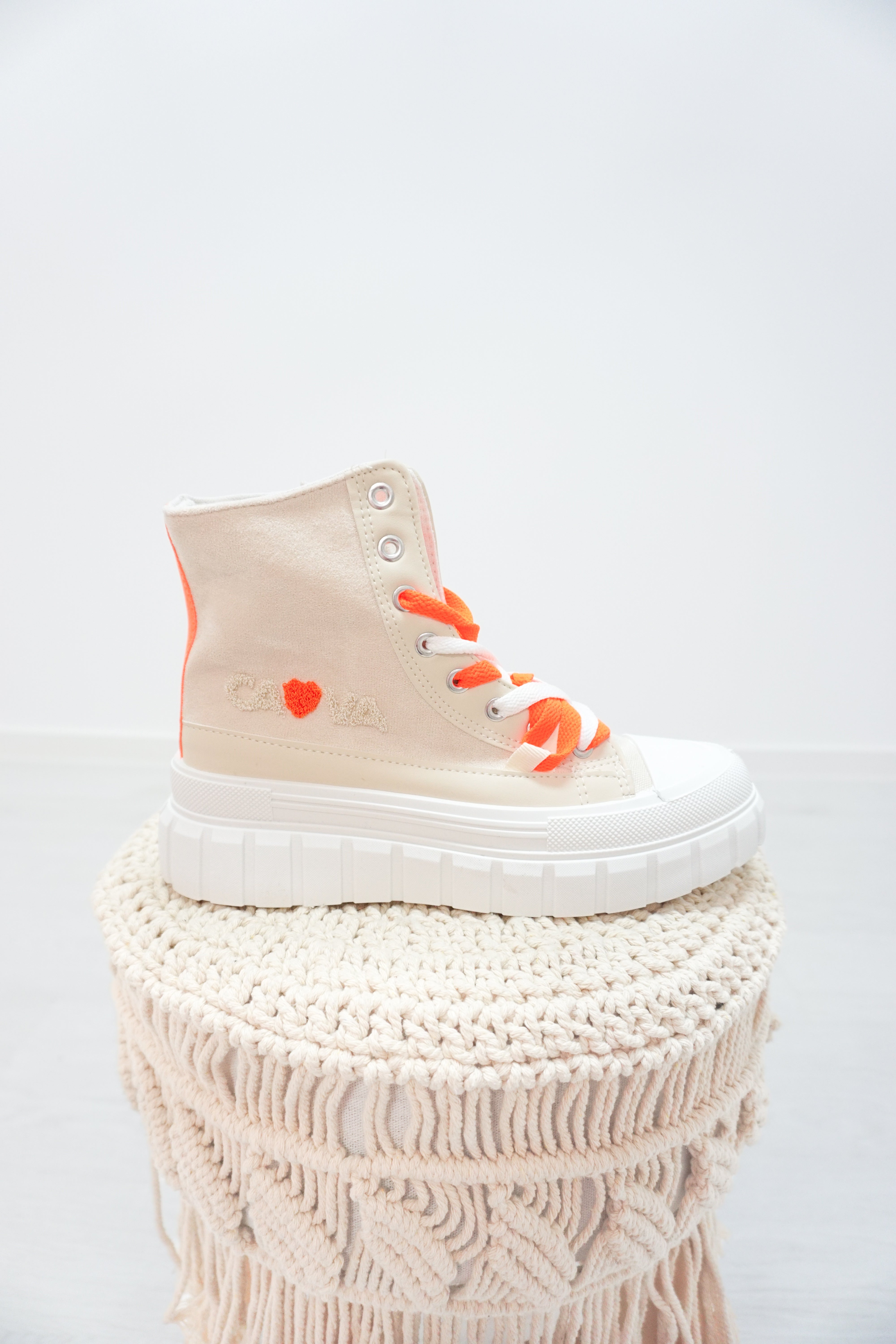 Sneaker "Cava" hellbeige/neonorange