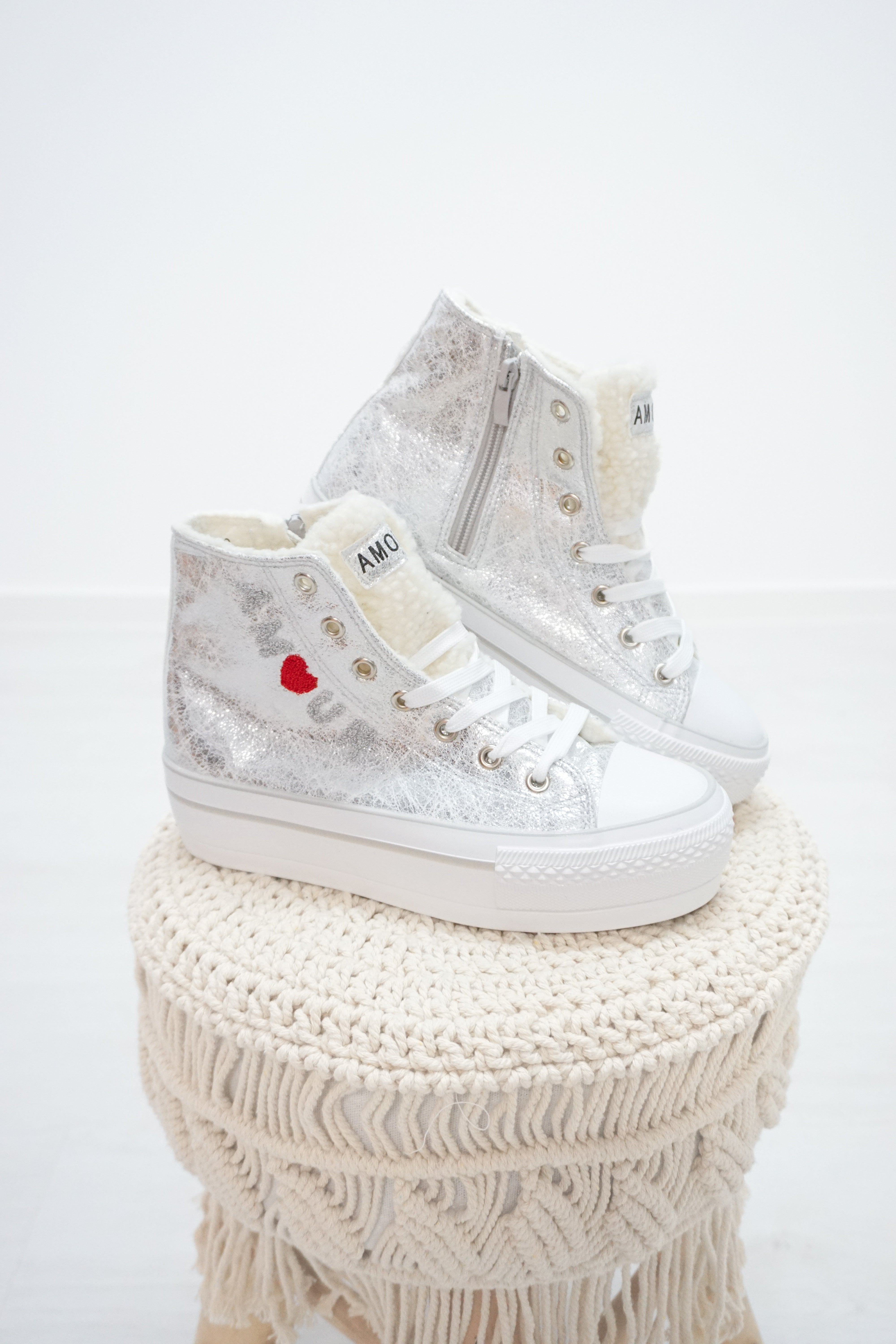 Sneaker "Amour" silber