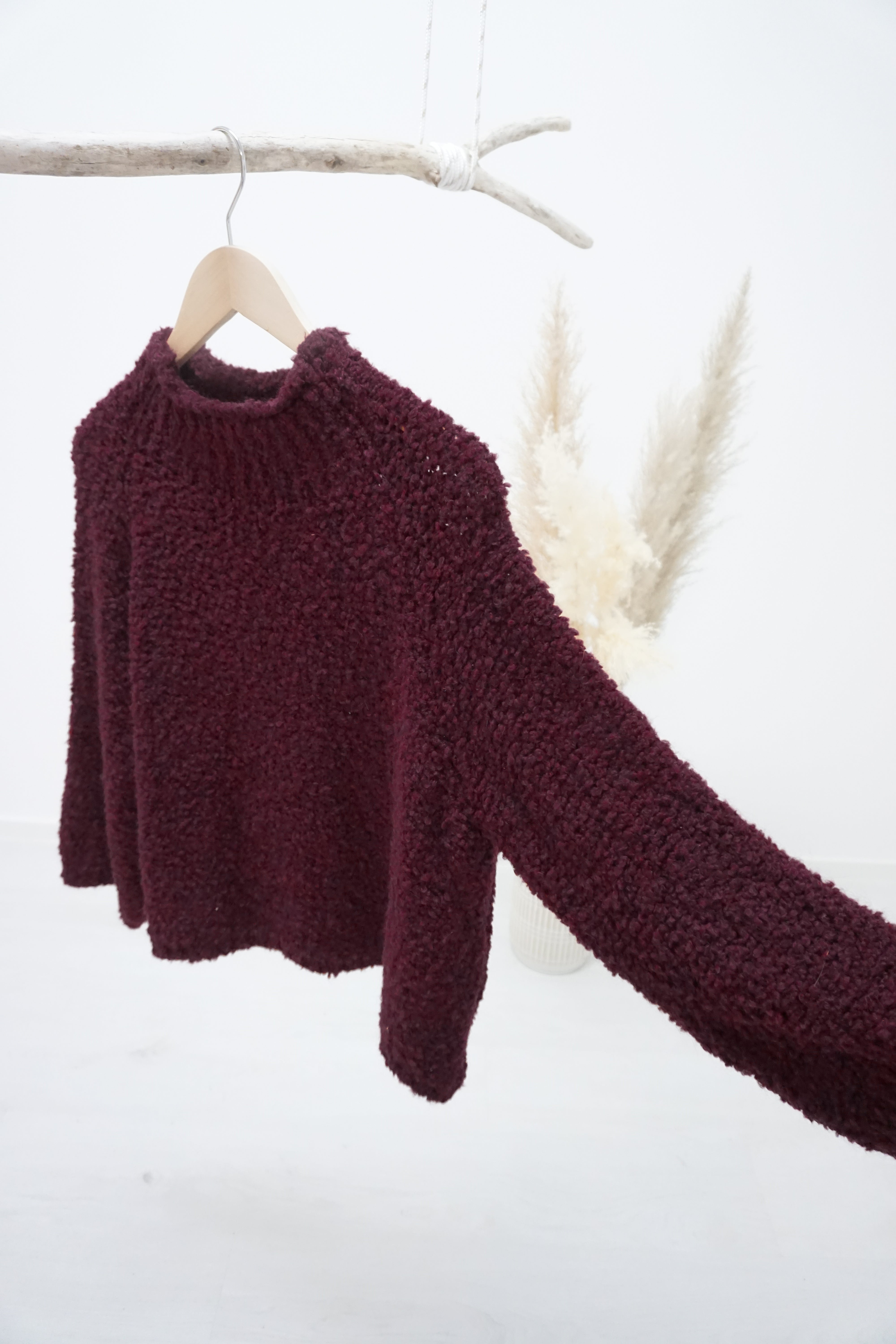 Boucle Strickpulli burgunder